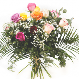 Ramo de rosas coloridas