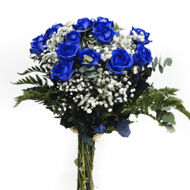 Ramo de rosas azules