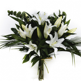 Ramo de liliums blancos